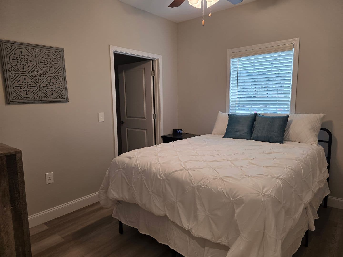 Bowling Green Apartment: 2191 Prospector Ct.