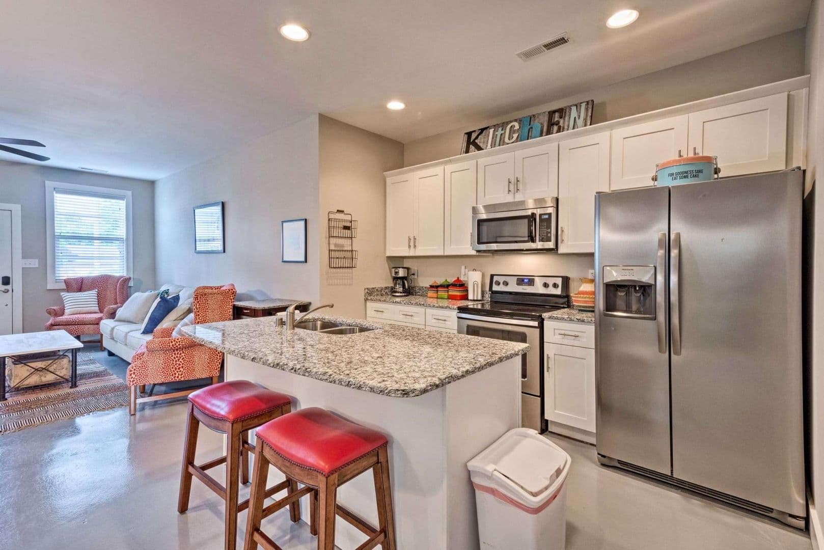 Bowling Green Apartment: 1117 GREENWOOD ALY