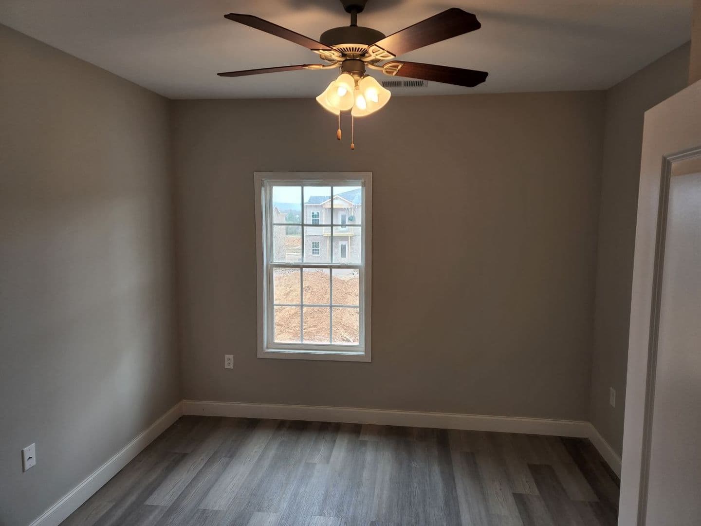 Bowling Green Apartment: 2180 Prospector Ct. Bldg 36