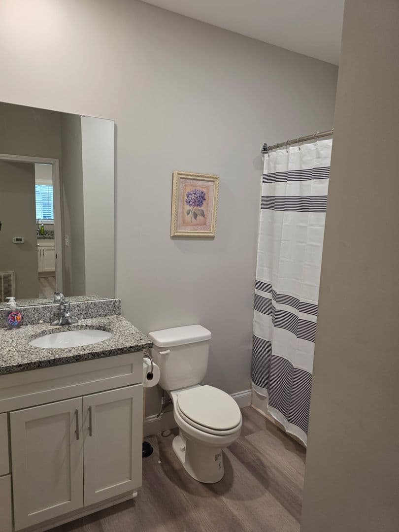Bowling Green Apartment: 2191 Prospector Ct.
