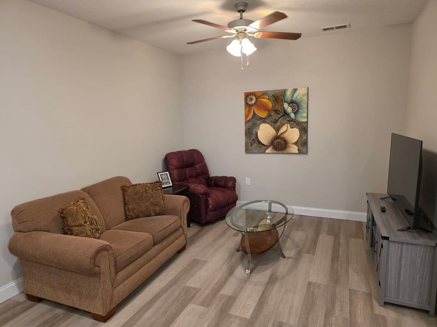 Bowling Green Apartment: 2191 Prospector Ct.