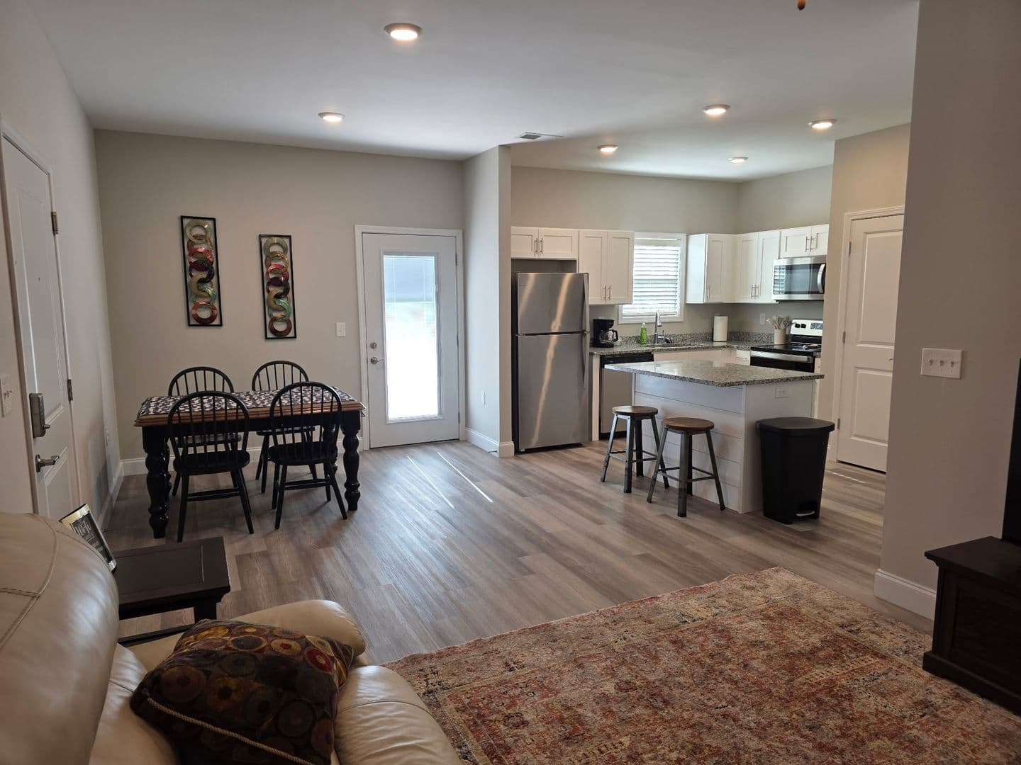 Bowling Green Apartment: 2236 Hickory St
