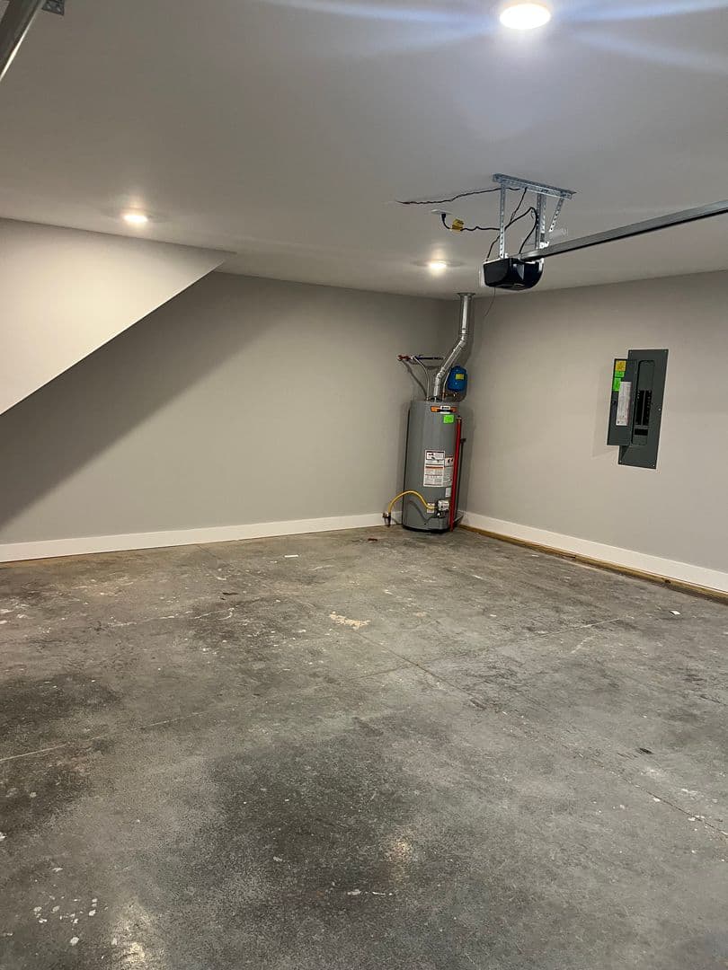 Bowling Green House: 2333 Trenton Lane