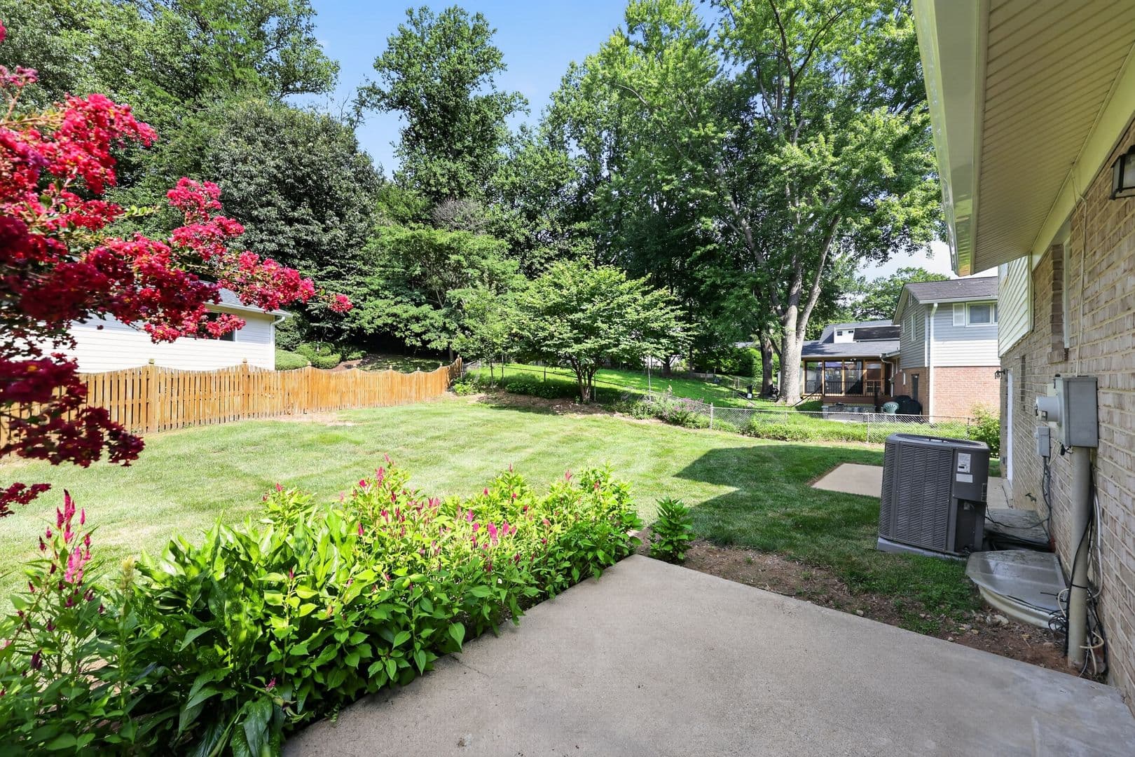 Fairfax House: 4898 Wheatstone Dr.