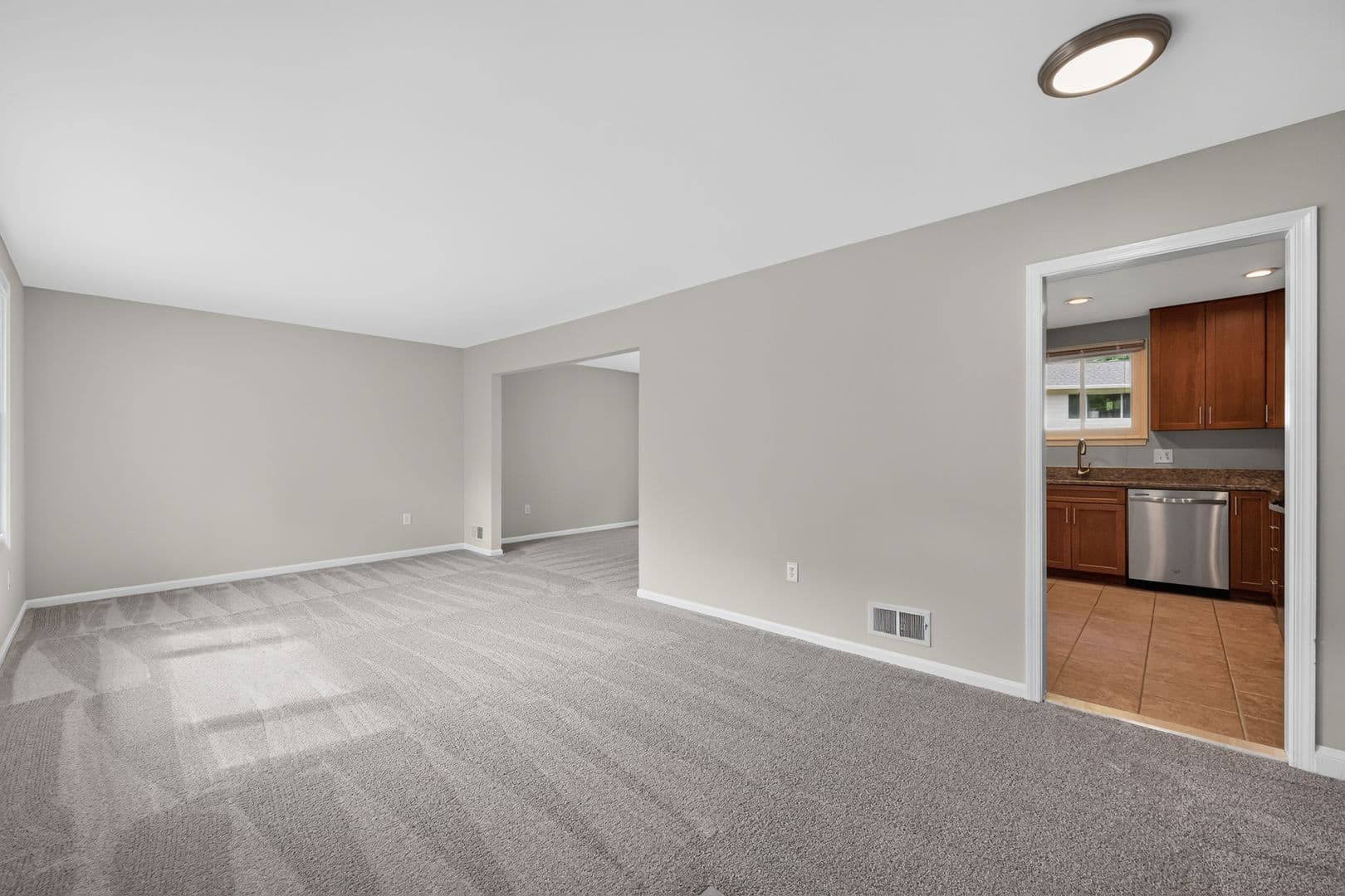 Fairfax House: 4898 Wheatstone Dr.