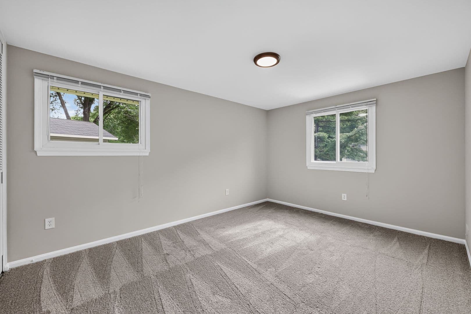 Fairfax House: 4898 Wheatstone Dr.