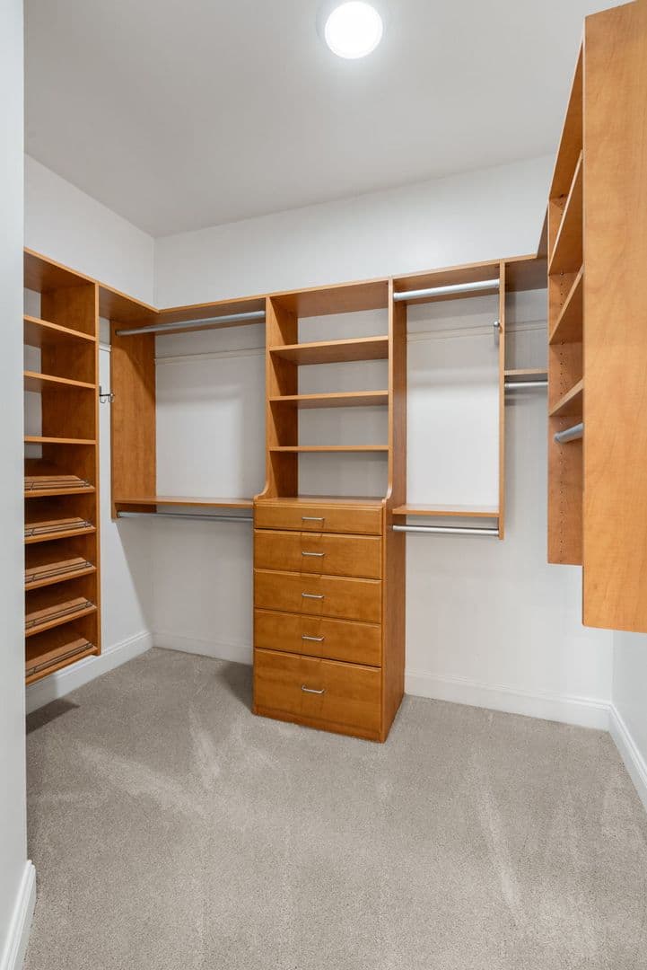 Fairfax House: 9185 Topaz Street