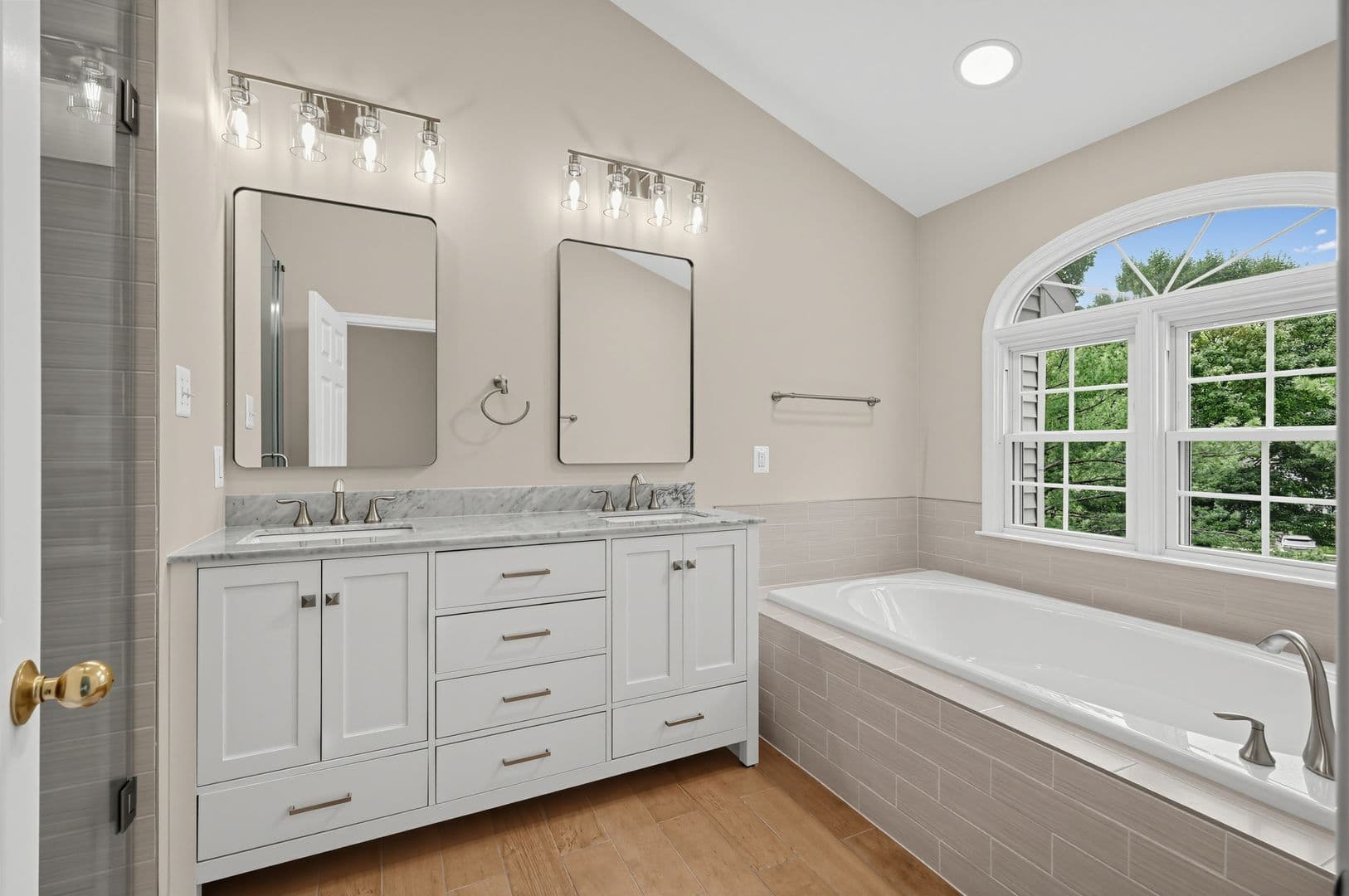 Springfield House: 8893 Eagle Rock Ln