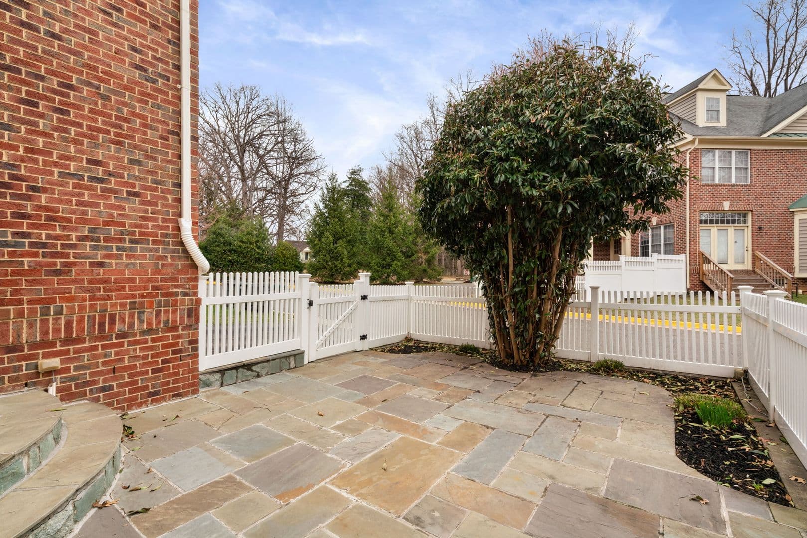 Fairfax House: 9185 Topaz Street