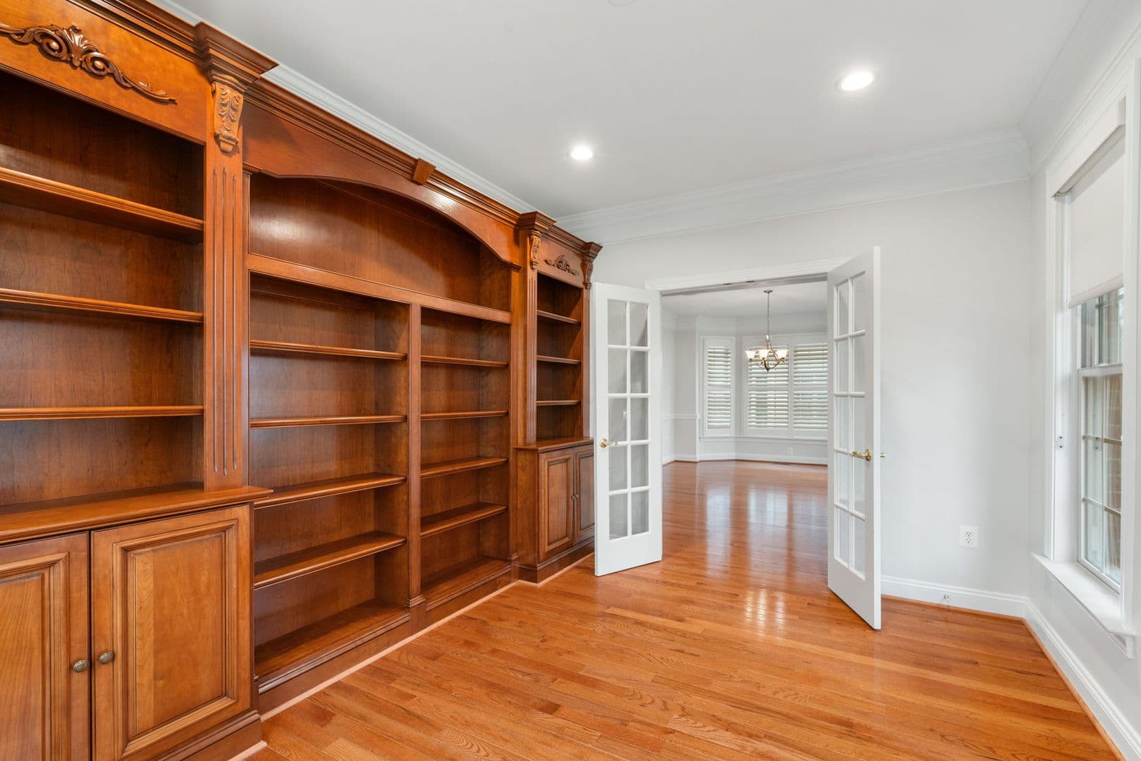 Fairfax House: 9185 Topaz Street