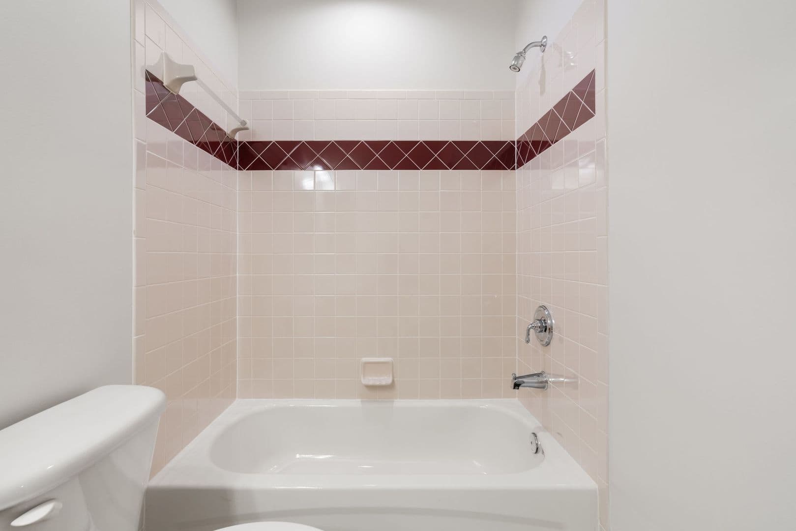 Fairfax House: 9185 Topaz Street