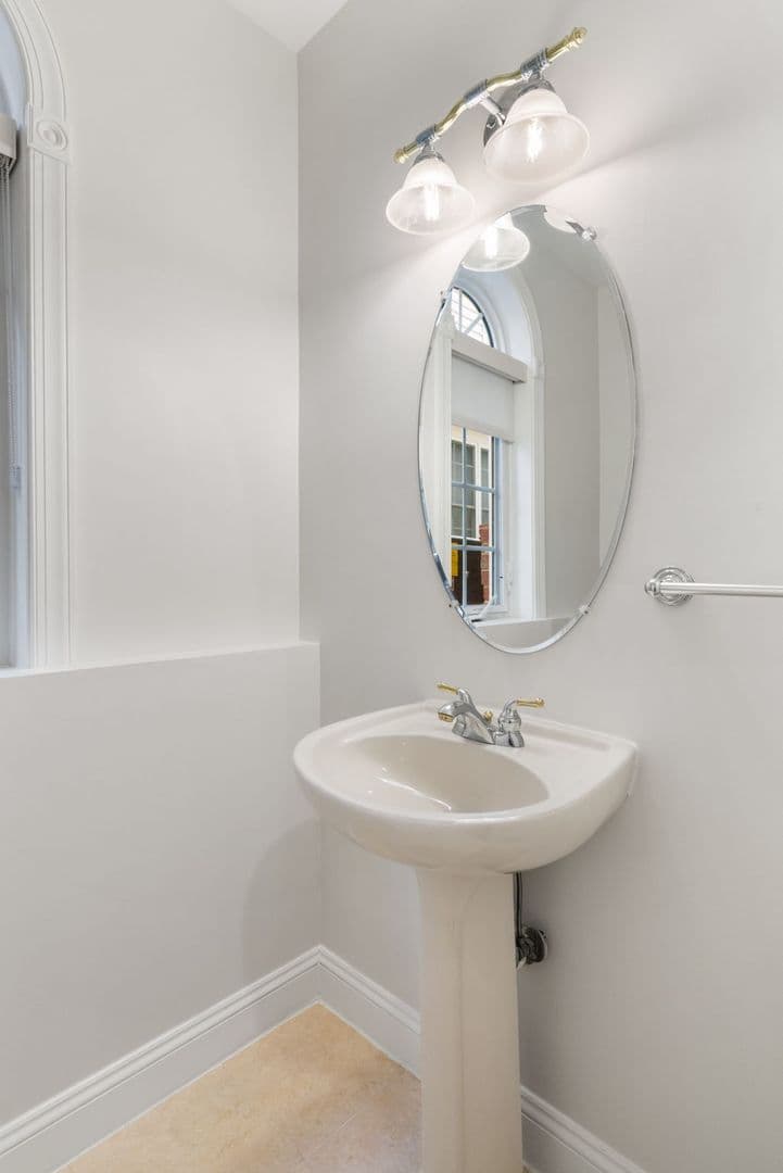 Fairfax House: 9185 Topaz Street