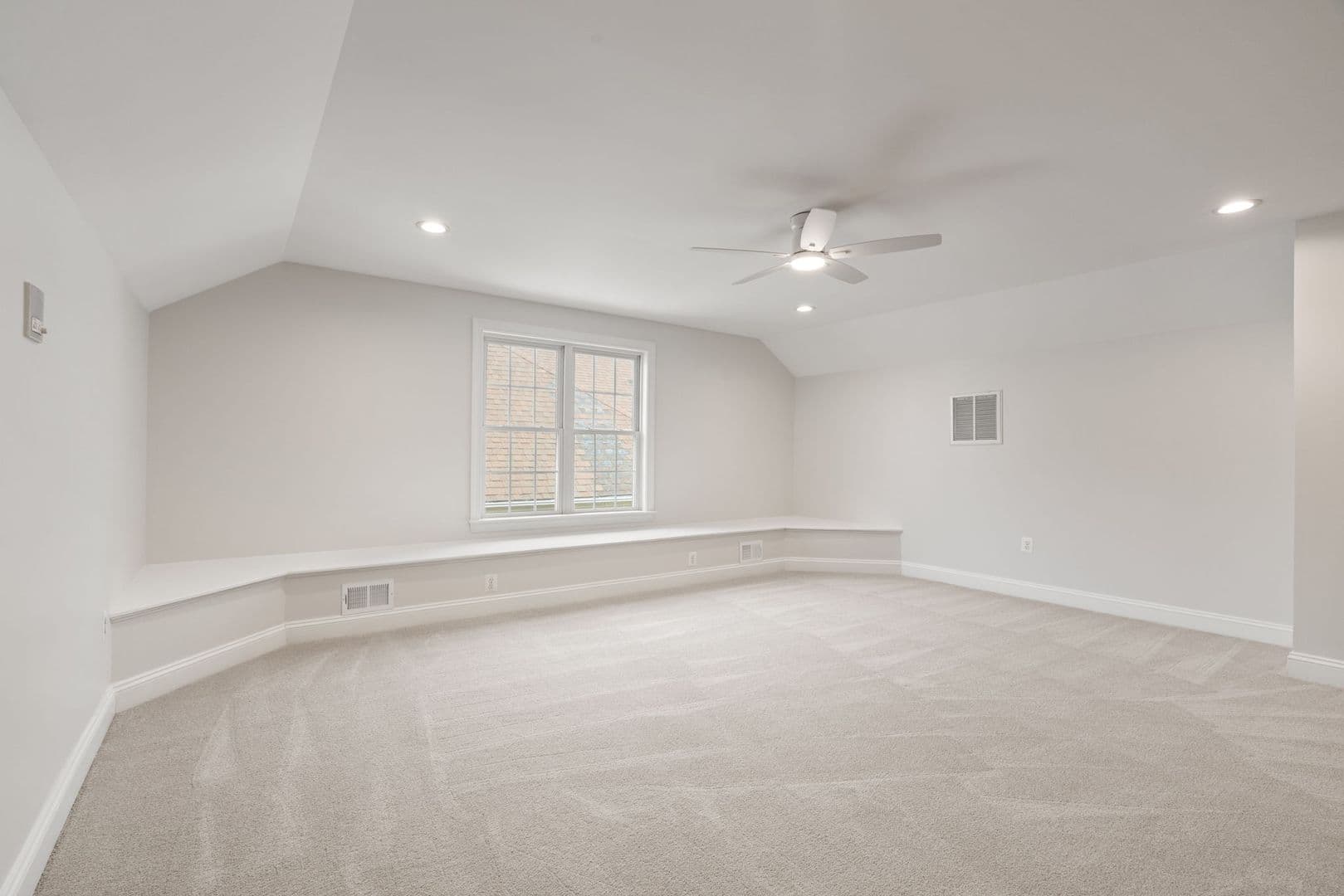 Fairfax House: 9185 Topaz Street