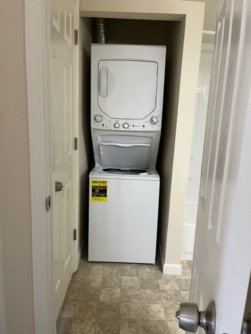 Kirkland Apartment: 11240 NE 132nd St