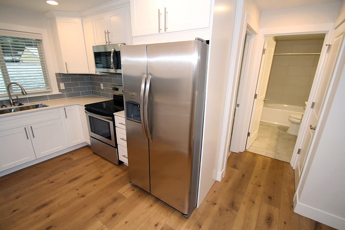 Bellevue Condo: 12840 SE 40th CT