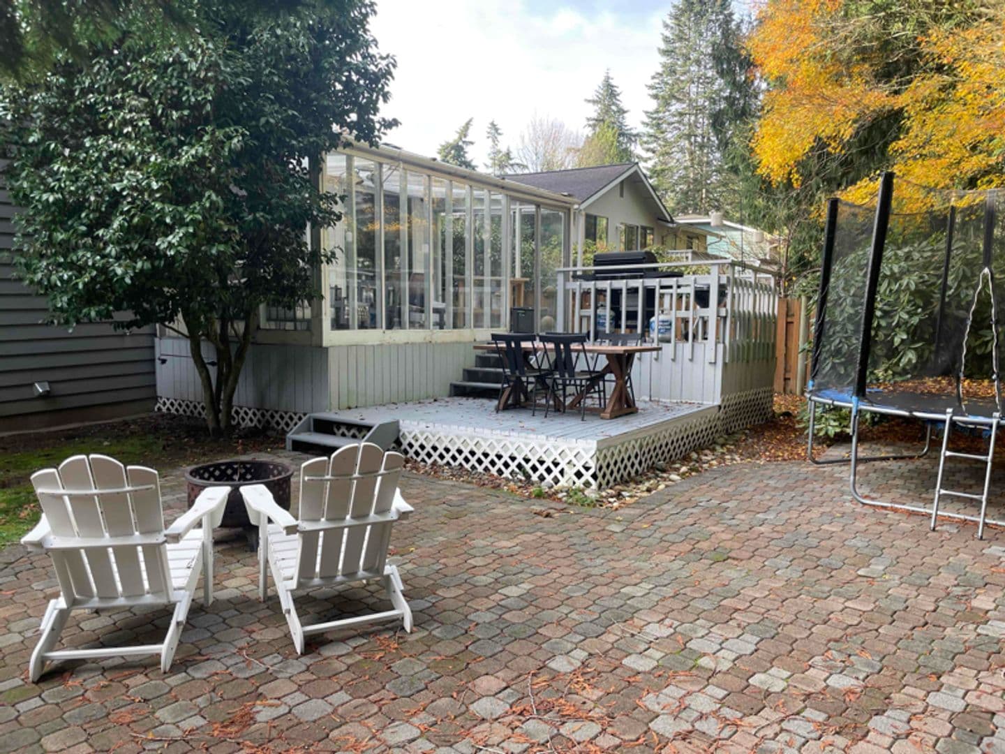 Kirkland House: 12642 NE 109th St