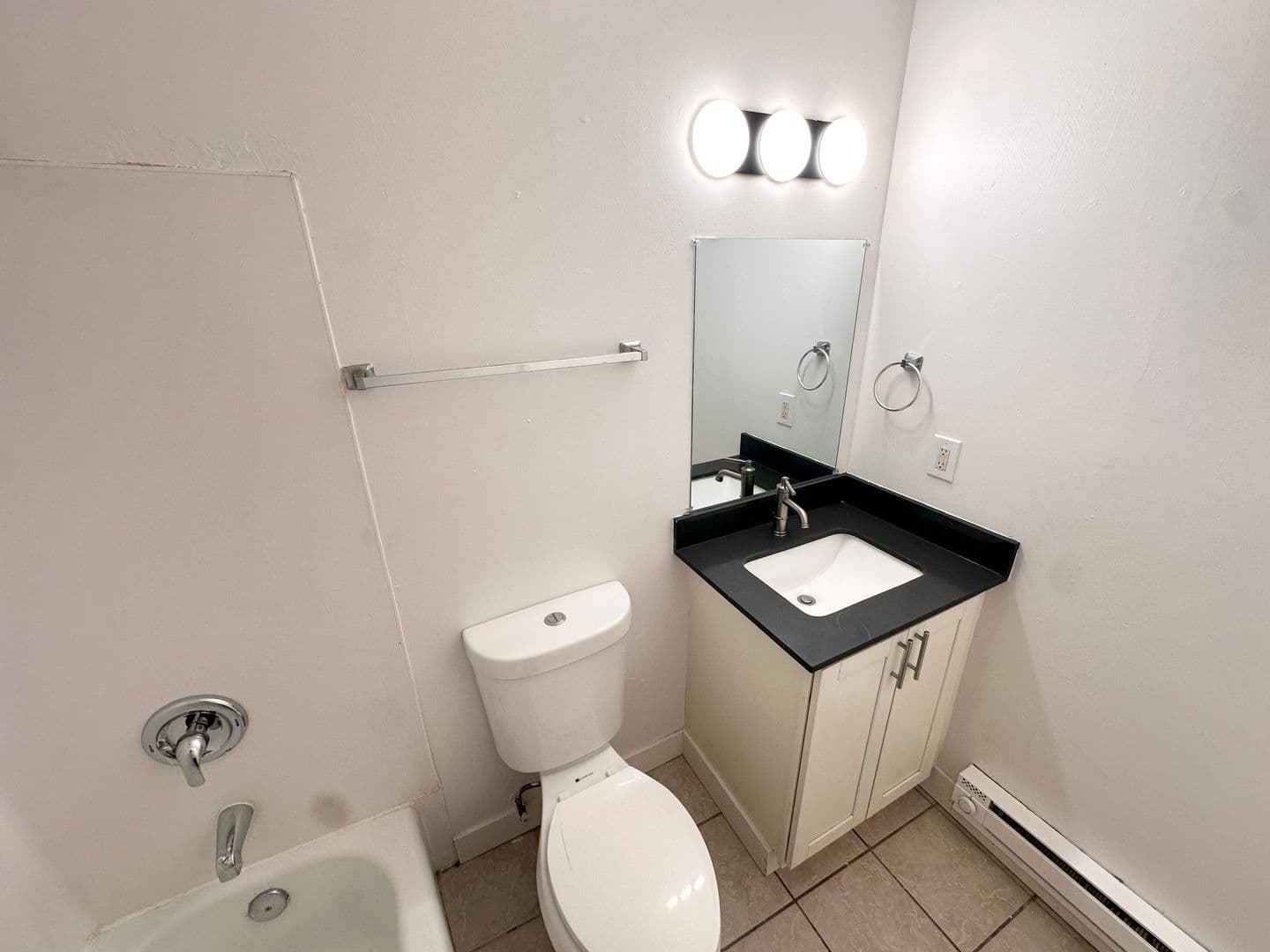 Seattle Apartment: 7001 Rainier Ave S
