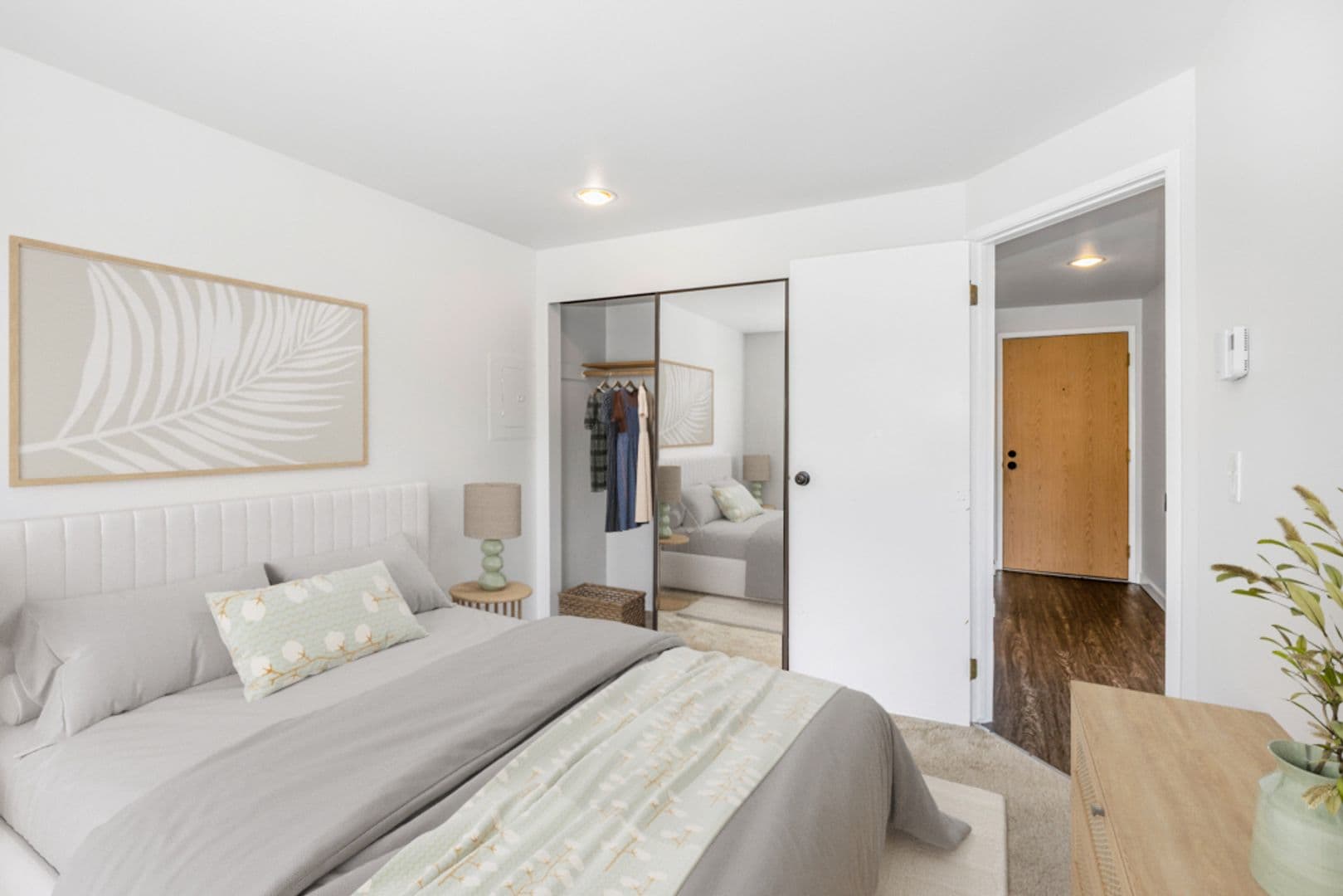 Seattle Apartment: 6500 24th Avenue NW