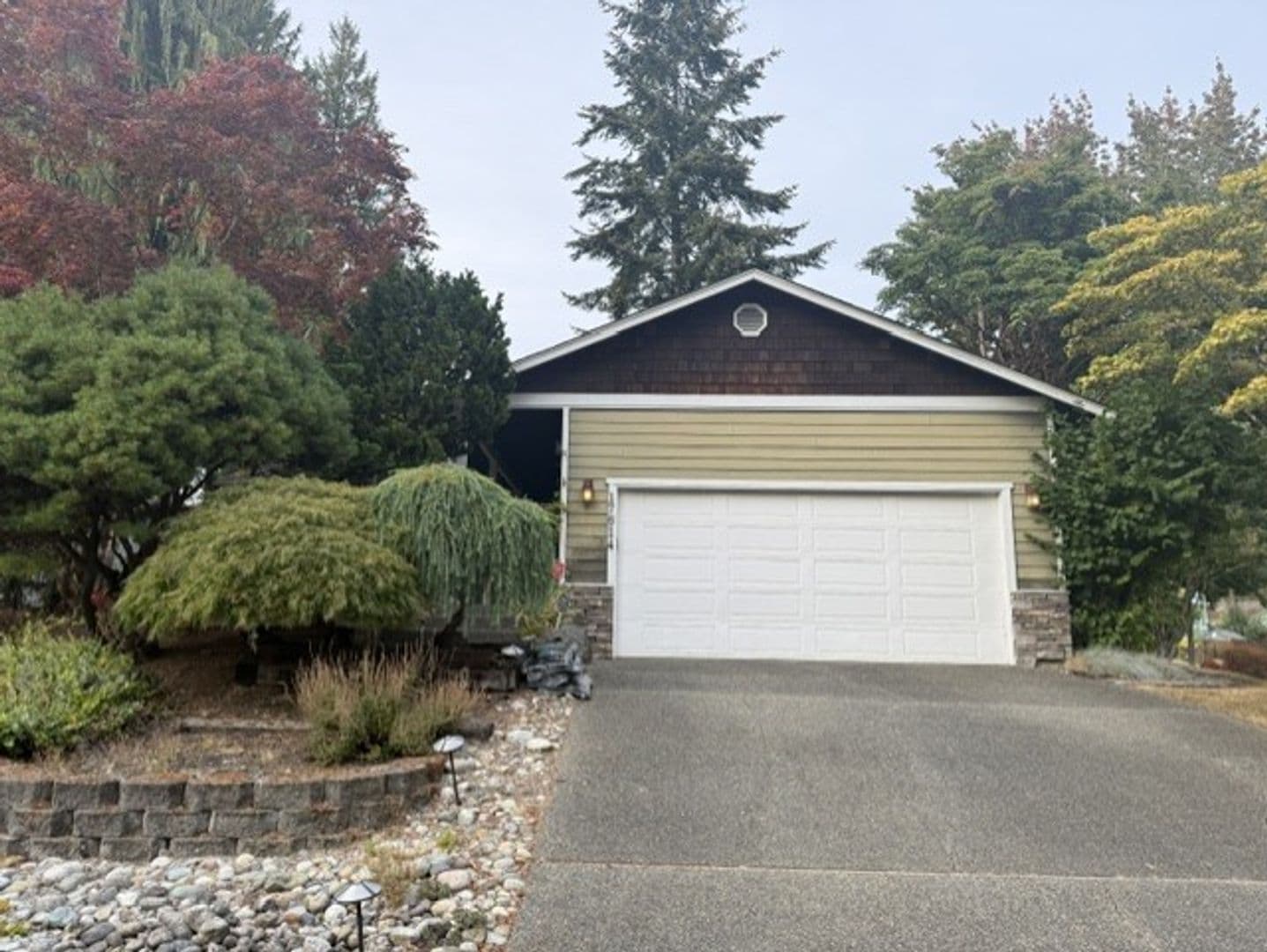 Bothell House: 17614 28th AVE SE