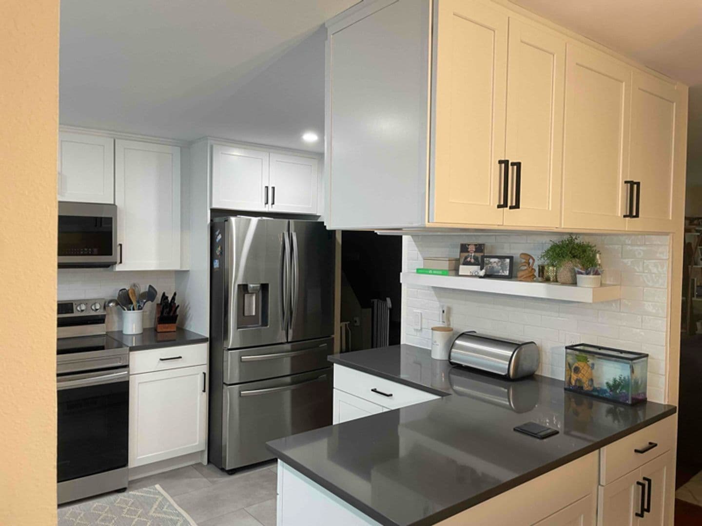 Kirkland House: 12642 NE 109th St