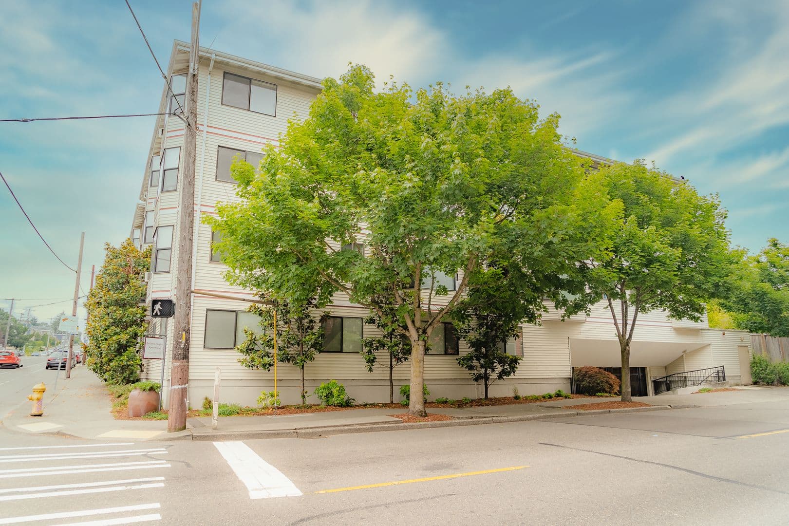 Seattle Apartment: 6500 24th Avenue NW