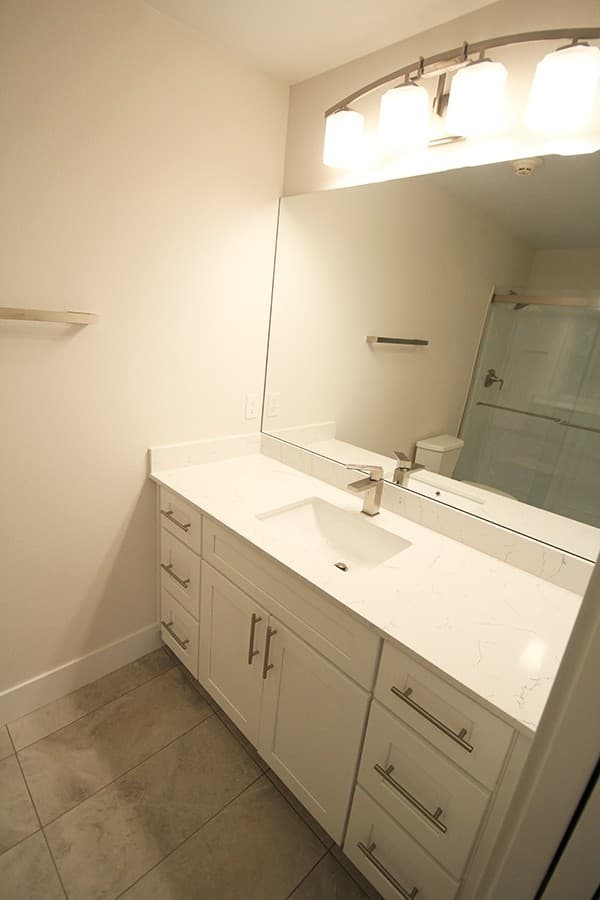 Bellevue Condo: 12840 SE 40th CT
