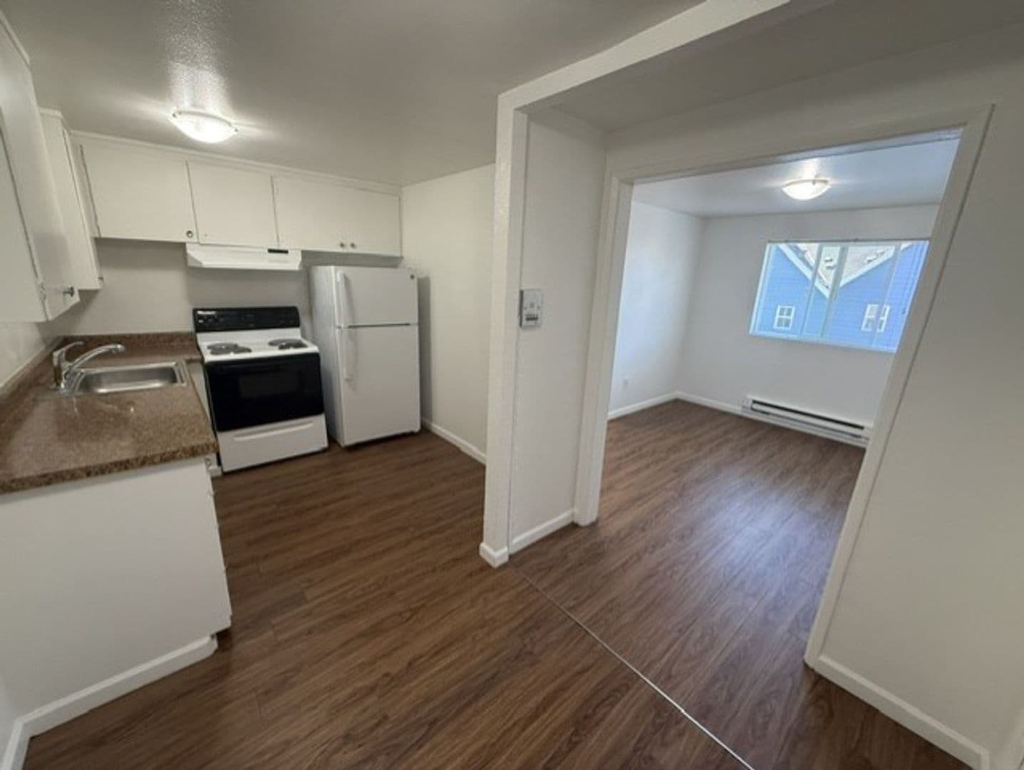 Seattle Apartment: 301 26th Ave S