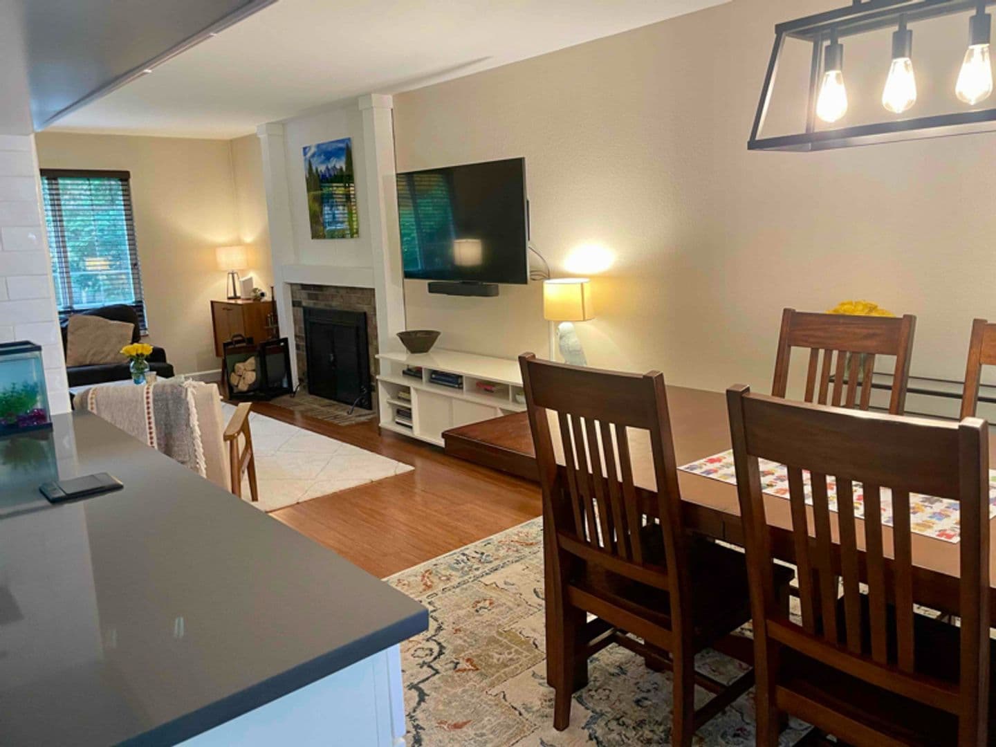 Kirkland House: 12642 NE 109th St