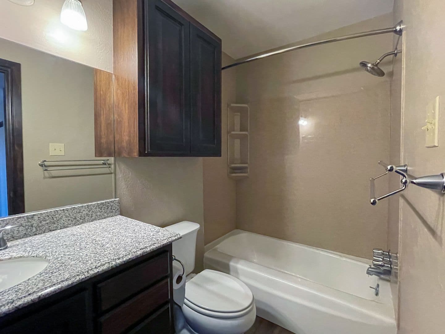 Weatherford Apartment: 301 W. Davis