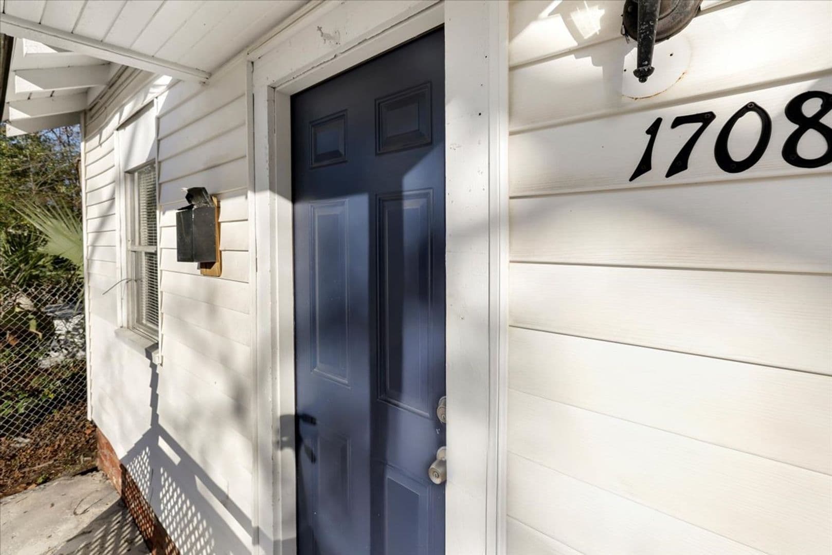 Savannah Apartment: 1708 Lennox Court