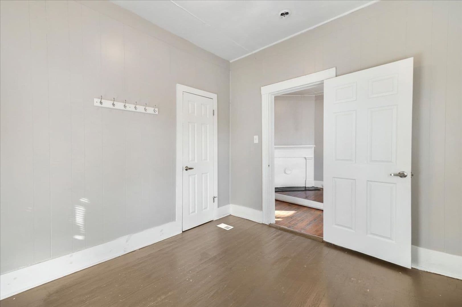 Savannah Apartment: 1708 Lennox Court