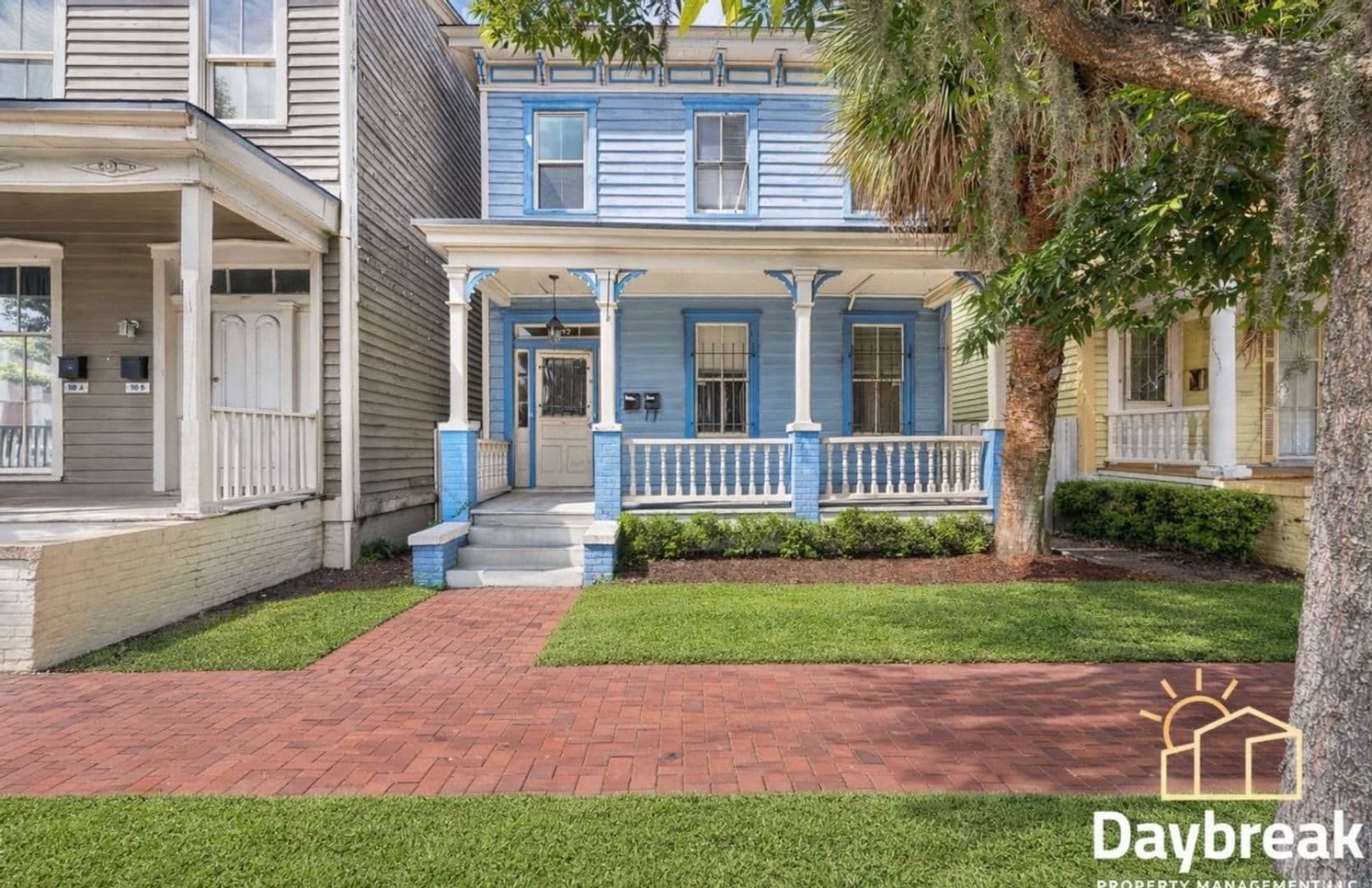 Savannah Apartment: 112 E Anderson Street
