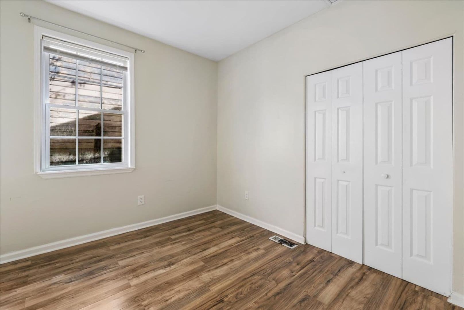 Savannah Apartment: 1709 LeGrand Street