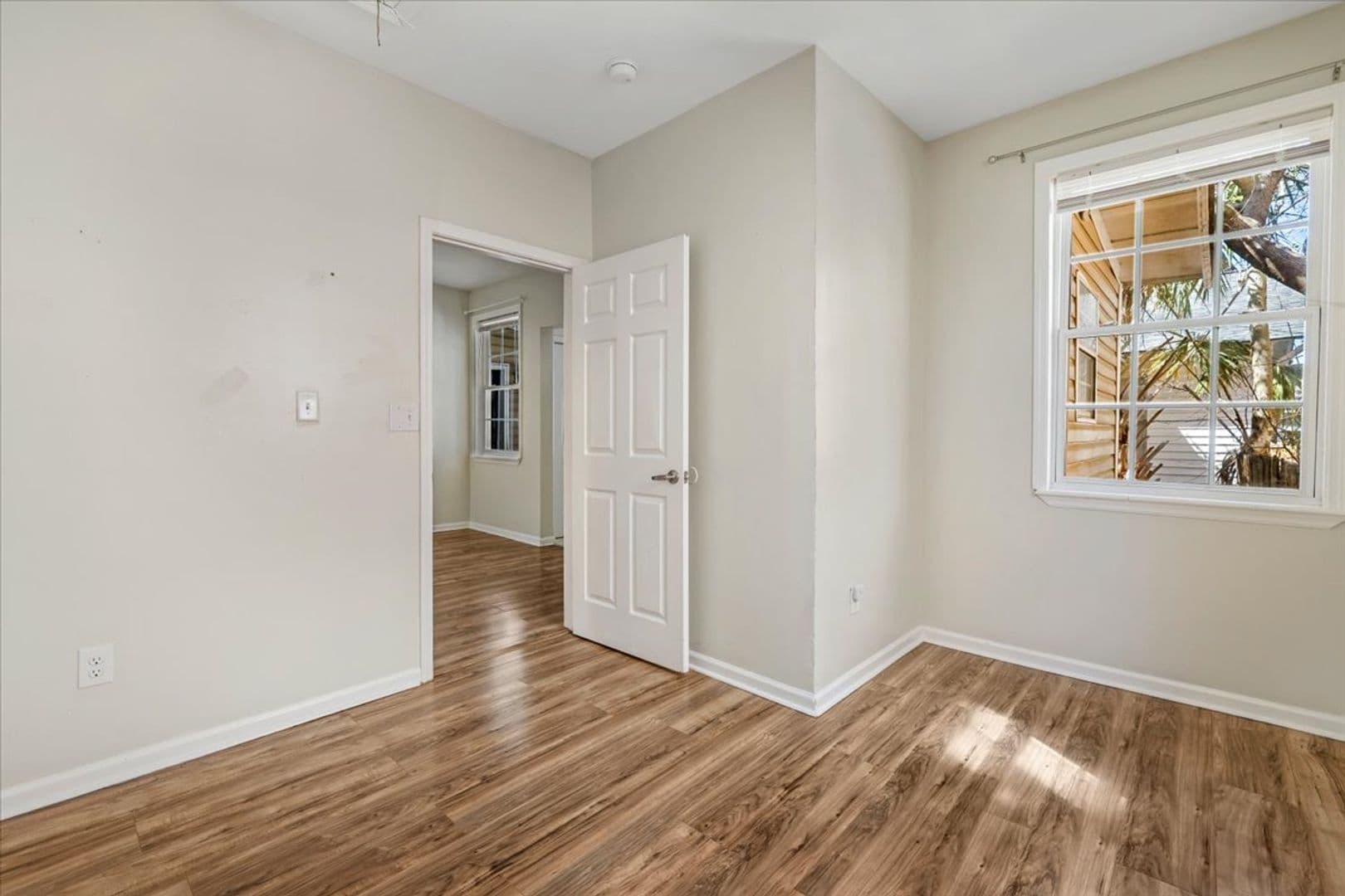 Savannah Apartment: 1709 LeGrand Street