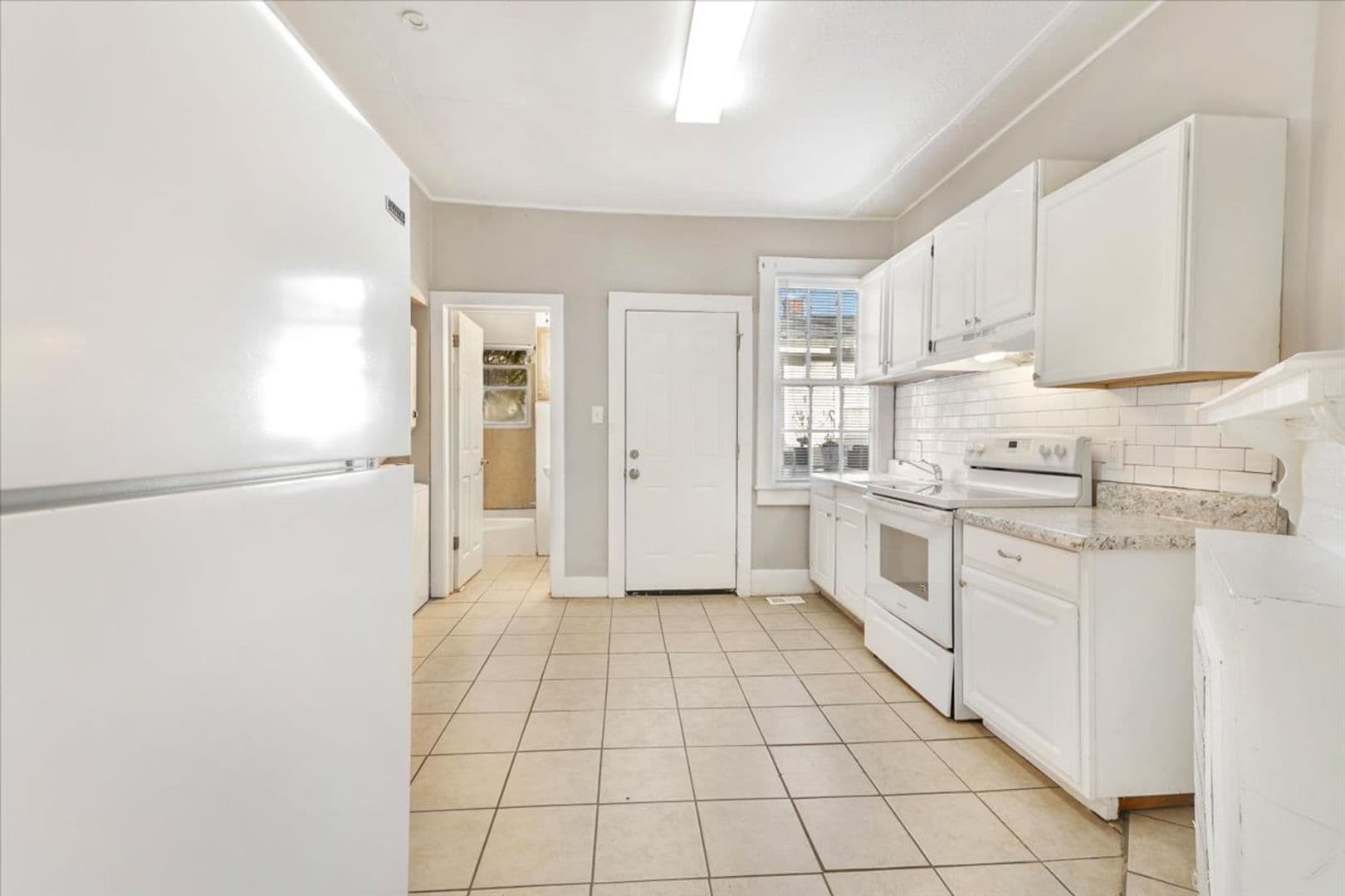 Savannah Apartment: 1708 Lennox Court