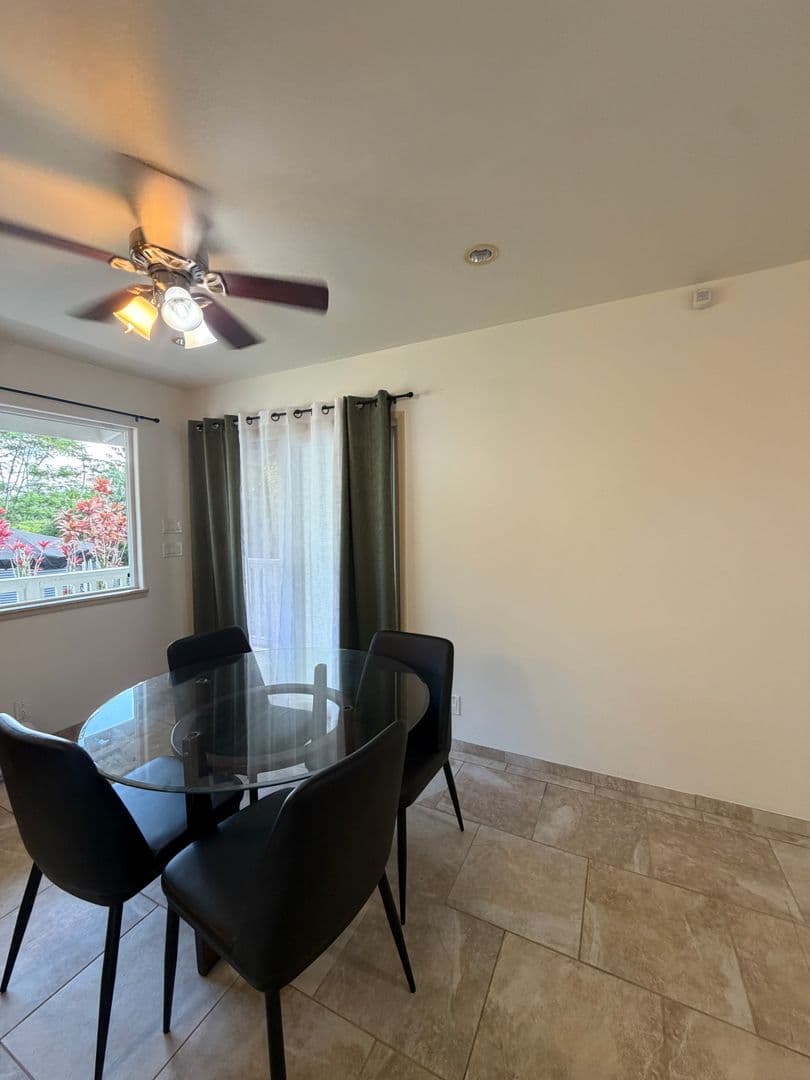 Keaau House: 15-1331 24TH Ave.