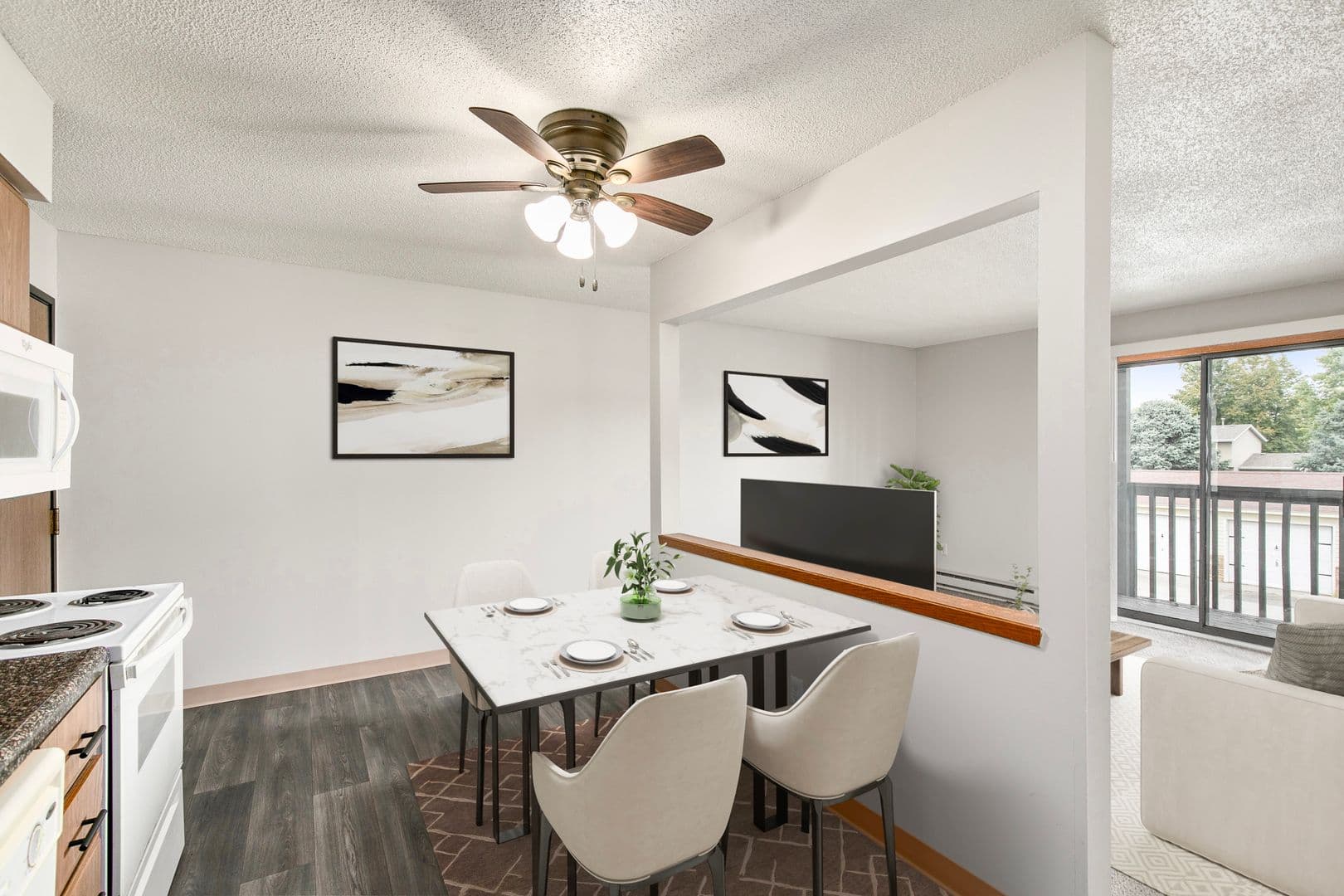 Altoona Apartment: 108 5th Ave NW, #3