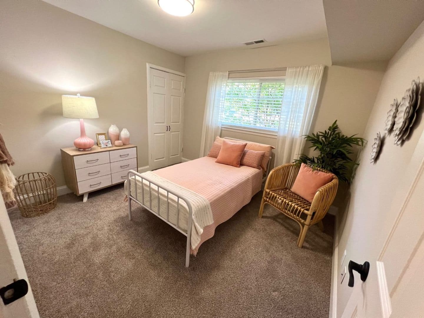 Greensboro Apartment: 3200 F Lawndale Dr.