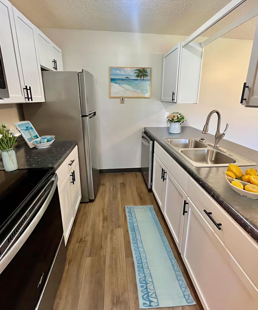 Altoona Apartment: 108 5th Ave NW, #3