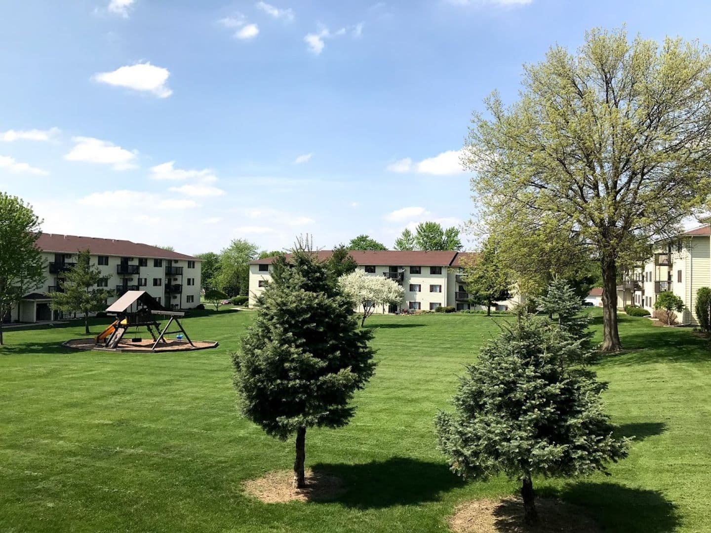 Altoona Apartment: 108 5th Ave NW, #3