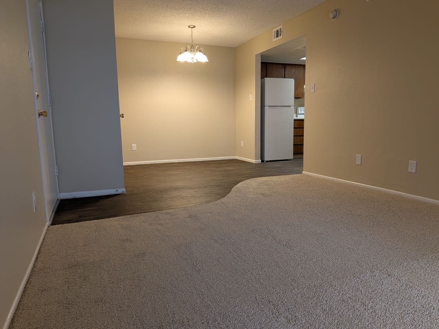 Phoenix Apartment: 5350 E Taylor St