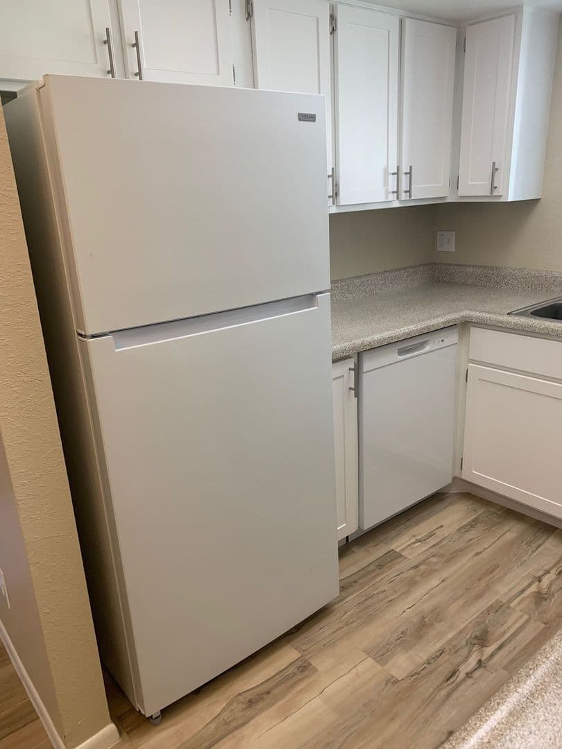 Phoenix Apartment: 5350 E Taylor St