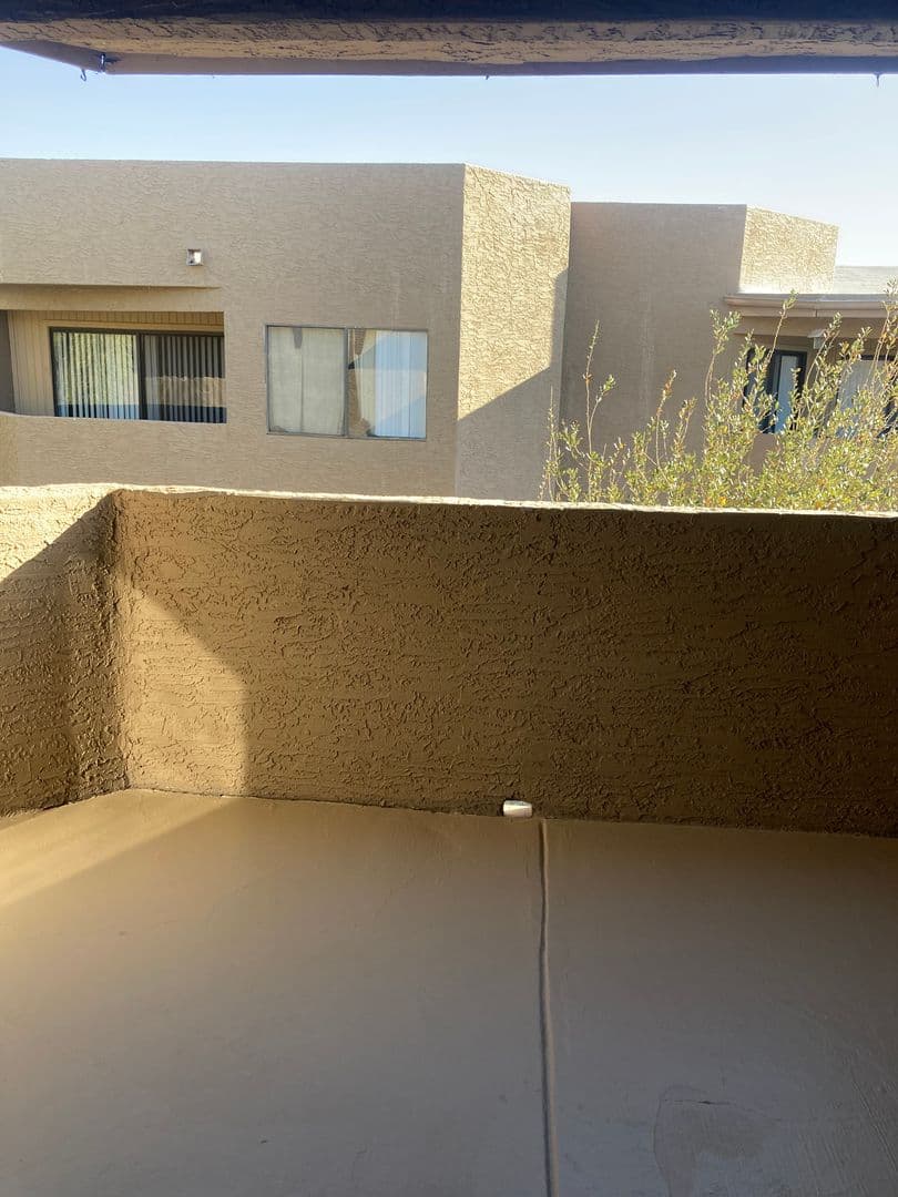 Phoenix Apartment: 5350 E Taylor St