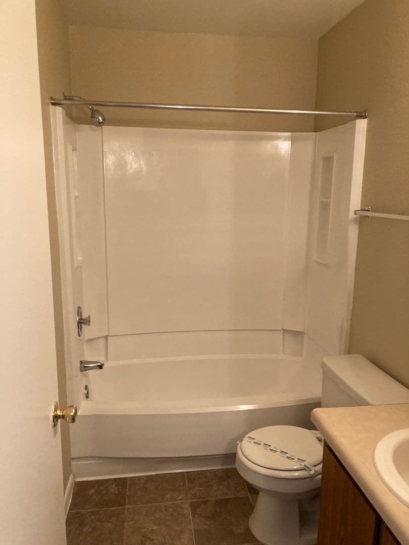 Phoenix Apartment: 5350 E Taylor St