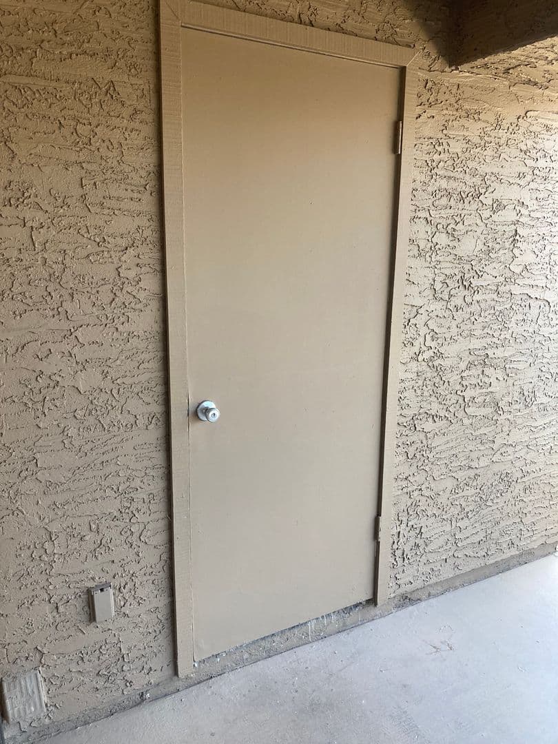 Phoenix Apartment: 5350 E Taylor St