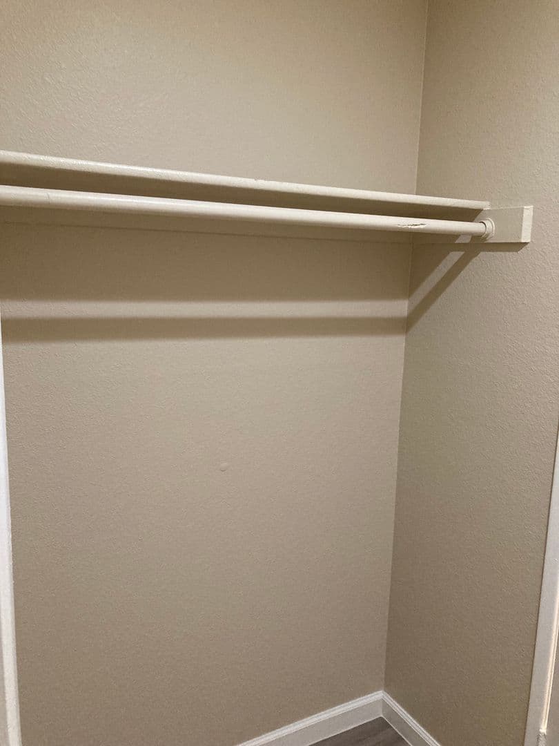 Phoenix Apartment: 5350 E Taylor St
