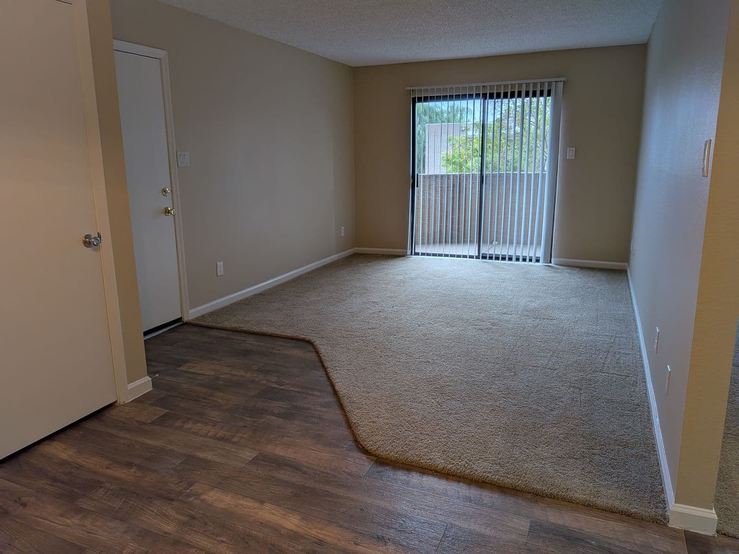 Phoenix Apartment: 5350 E Taylor St