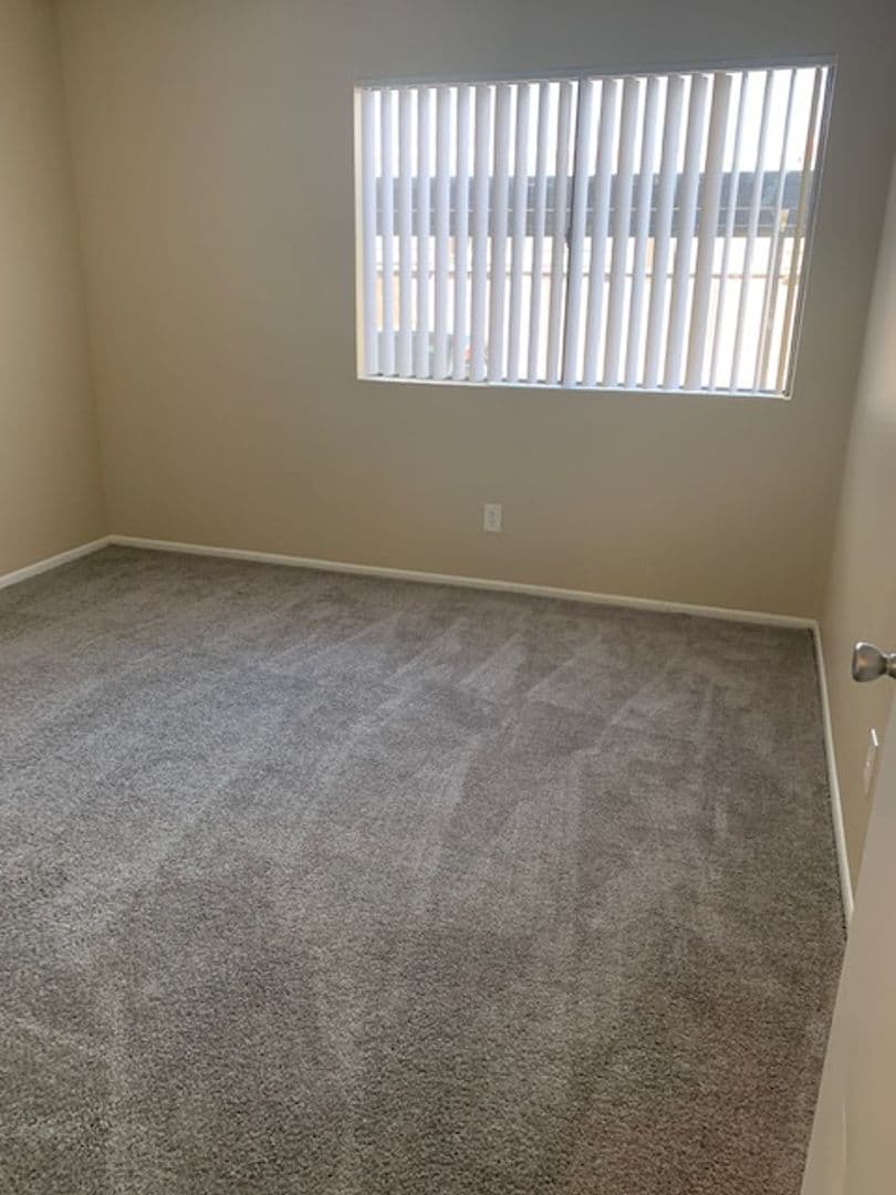 Phoenix Apartment: 5350 E Taylor St