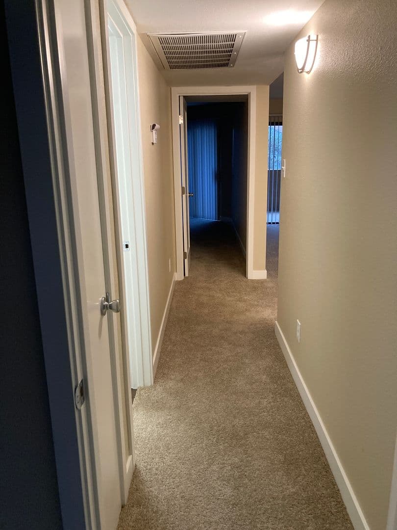 Phoenix Apartment: 5350 E Taylor St