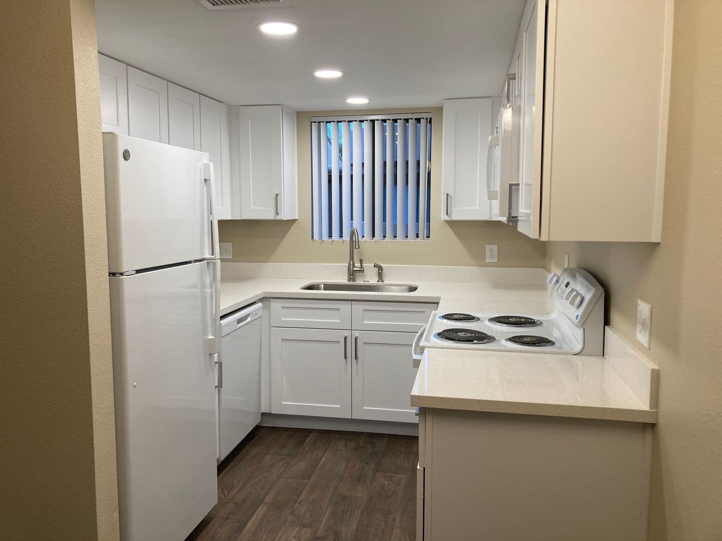 Phoenix Apartment: 5350 E Taylor St
